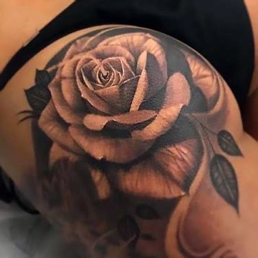 bum cheek tattoo ideas|Unique and Stylish Buttcheek Tattoo Ideas for Women